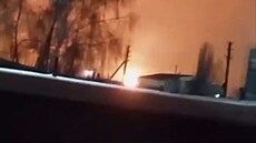 Ukrajina ude�ila na klí�ovou ropnou rafinerii v ruské Saratovské oblasti. (11....