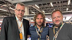 Müller s Nedvdem a éfem Slavie Jaroslavem Tvrdíkem.