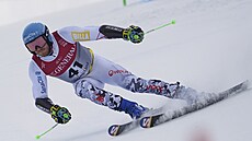 Slovák Adam �ampa b�hem ob�ího slalomu na mistrovství sv�ta v Saalbachu