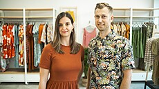 Zuzana Plachá, zakladatelka butiku s udr�itelnou módou, a její man�el Radim...
