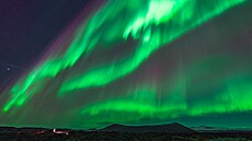 Vid�t polární zá�i na Islandu je zá�itkem na celý �ivot. 