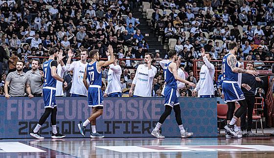 PARTA, CO PRO�LA USK. K zápasu s �eckem v kvalifikaci o EuroBasket nastupují...