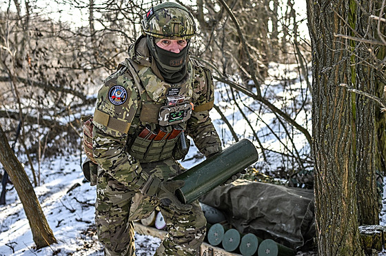 Ruský voják na pozici v Kurské oblasti (9. února 2025)