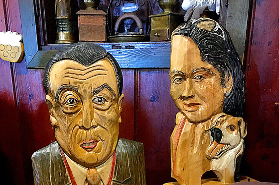 Tradici vy�ezávání �tamgastských �idlí zalo�il na Rejvízu restauratér Brauner...