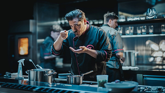 Vojt�ch Kotek ve filmu Kdy� se zhasne