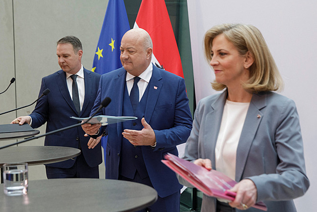 Rakouské strany se dohodly na vládě bez Svobodných. Prioritou je omezení migrace