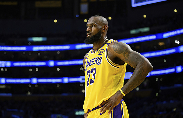 Rekordní nákup v NBA. Lakers mění po půlstoletí majitele, Magic si rýpl do rivala