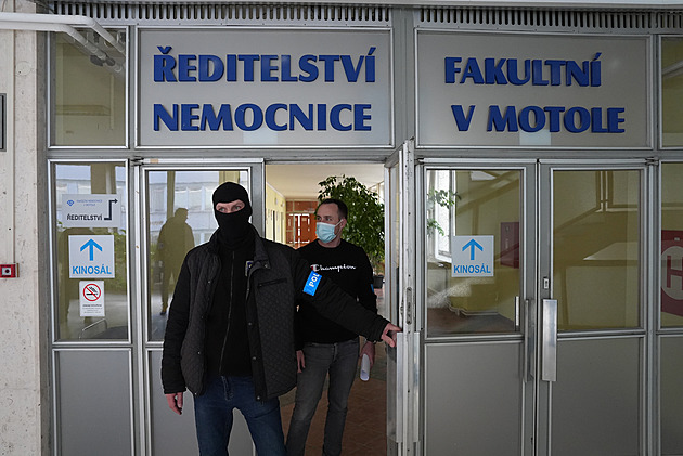 Rath, Homolka, Bulovka. Jaké jsou největší kauzy v českém zdravotnictví