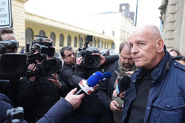 Bratr předseda legionářského spolku zatčen. Prezident Pavel by měl připomenout, o čem mluvil už Masaryk