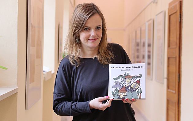 Vsetínské muzeum vydalo knihu valaských pohádek od Leopolda Christa. Na snímku...