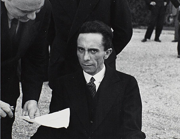 Experti: I manipulace Ruska ve prospěch Green Dealu patří do historie fake news