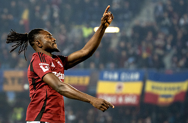 Olatunji dokončuje přestup do MLS. Sparta by měla dostat více než 50 milionů korun