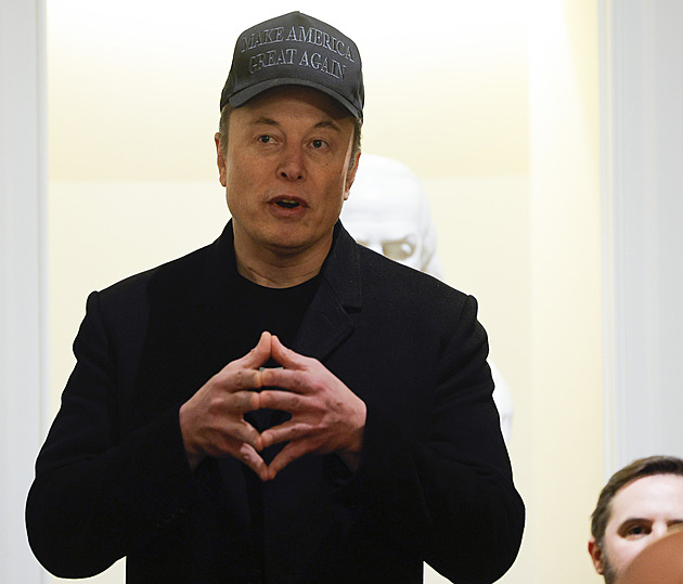 Sárvár jako nová Jalta. Musk se potkal v Medveděvem