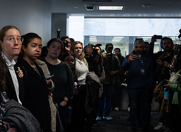Mass release of federal employees is illegal, the judge ruled