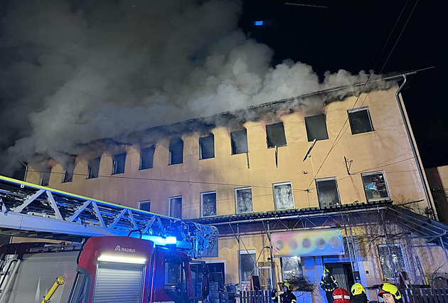 Poár multifunkního domu v libereckých Kateinkách, kde sídlí i volnoasové...