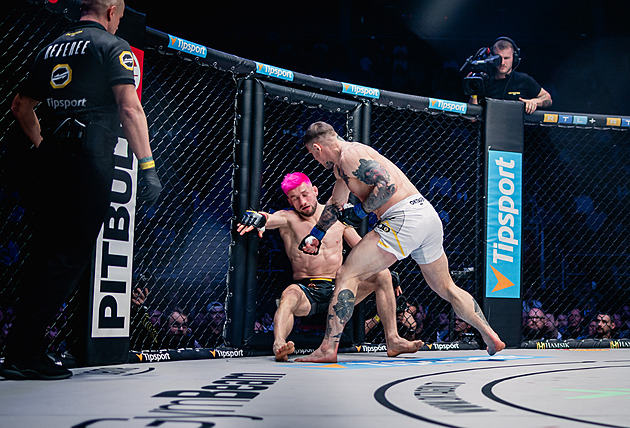 Prohry, autonehoda i reality show Zrádci. Teď se nový Kincl vrací do klece Oktagonu