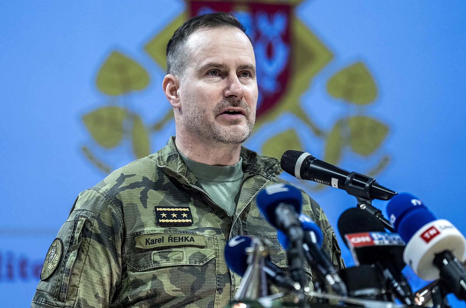 Rusko hledá slabiny, je to závod s časem, shodují se generálové i stratégové