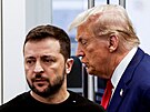 Americký prezident Donald Trump a ukrajinský prezident Volodymyr Zelenskyj...