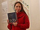 Lucie Kaminsk s knihou Putovn za krsou, kterou napsala a sestavila spolen...
