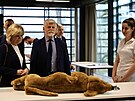 Prezident Petr Pavel s manelkou Evou navtívil na Veterinární univerzit v...