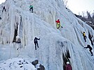 Ledov stna ve Vru zahjila zimn sezonu. Kvli nestlmu poas se tak stalo...