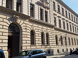 Budova Krajského soudu v Plzni ve Veleslavínov� ulici. (5. zá�í 2022)