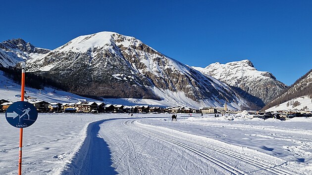 B�eck� trat� jsou upravov�ny v celkov� d�lce 30 kilometr�, vstup do stopy je zpoplatn�n ��stkou 10 eur (250 K�).