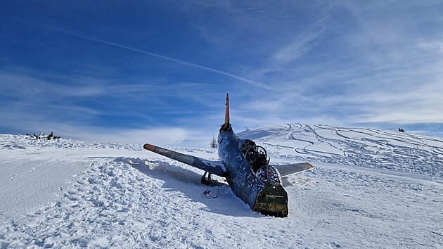 Ne, bombard�r G91 tady nikdy neztroskotal, ale pot�, co doslou�il v arm�d� a...