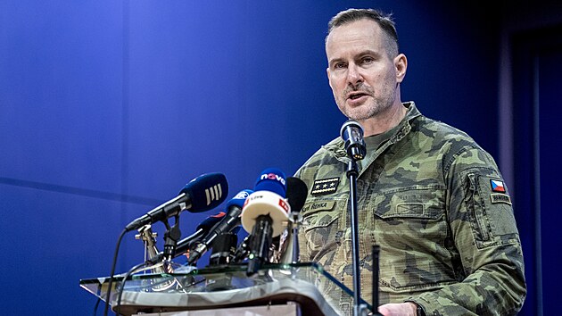 Velitelsk� shrom�d�n� n��eln�ka gener�ln�ho �t�bu. Za ��asti n��eln�ka gener�ln�ho �t�bu Karla �ehky. (25. �nora 2025)