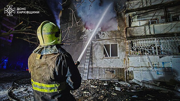 Rusk� dronov� �tok na Kyjevskou oblast v noci na st�edu zabil jednu osobu, dal�� nejm�n� �ty�i zranil a zp�sobil po��ry v n�kolika domech. (26. �nora 2025)