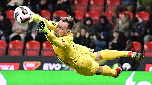 Brank�� T�borska Martin Pastornick� sk��e za m��em.