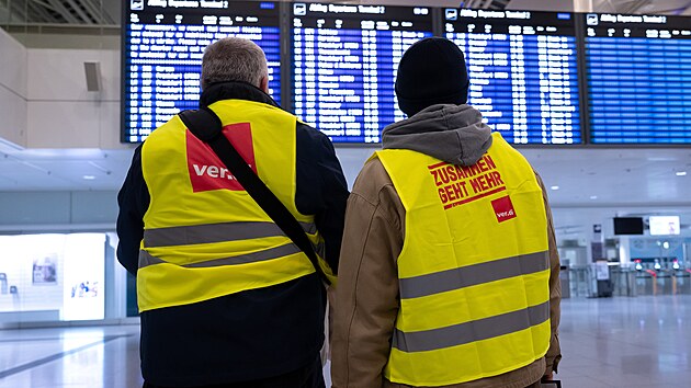 Výstražné stávky na mnichovském letišti se účastní i zaměstnanci veřejných služeb. (27. února 2025)