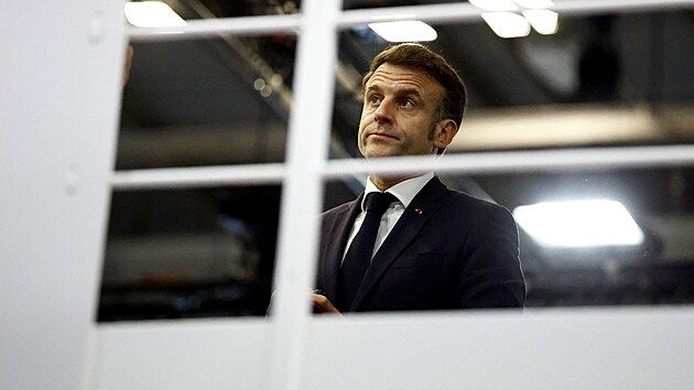 Francouzsk� prezident Emmanuel Macron o �toku no�em na v�chod� Francie hovo�il jako o nepochybn� teroristick�m �inu. (22. �nora 2025)