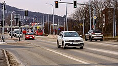 Kníniskou ulici v Brn chtjí jihomoravtí silniái opravit do ervencové...