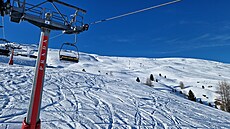 Kdy� �ábel nosí helmu a miluje jízdu v pra�anu...