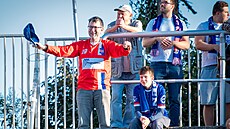 Fanou�ci fotbalist� Lí�n� b�hem zápasu na stadionu Zbrojovky Brno. (2024)