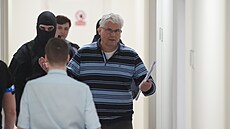 Ex�editel motolské nemocnice Miloslav Ludvík u soudu. (26. února 2025)