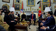 Schůzka amerického prezidenta Donalda Trumpa a ukrajinského prezidenta...