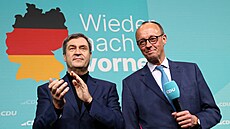 Friedrich Merz (vpravo) b�hem prvního povolebního projevu ve �tábu CDU/CSU (23....
