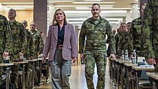 Velitelské shromádní náelníka generálního tábu. Za úasti ministryn obrany...