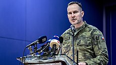 Velitelské shromádní náelníka generálního tábu. Za úasti náelníka...