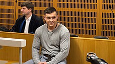 Obalovaný profesionální zápasník Tadeá Rika