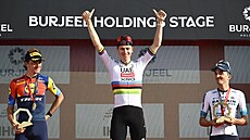 Slovinský cyklista Tadej Pogaar ovládl závod Kolem SAE.