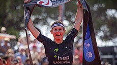 Triatlonistka Imogen Carlina Simmondsová.