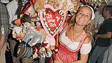 Barbara Stadlhuberová se proslavila jako nejpopulárn�j�í servírka Oktoberfestu.