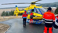 Polského turistu, který spadl z lanovky na Klínovec, transportovali záchranái...