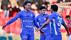 Vojt�ch Stránský (vlevo) a Daniel Mare�ek z Boleslavi slaví gól.