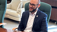 Petr Holba prosazuje progresivní metody u fyziologických porod�