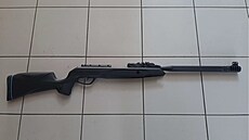 Armed young men scared people in the streets, had an air rifle and airsoft submachine gun