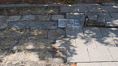 Prost�jov opraví v ulicích dal�í chodníky, primárn� ty se starou dla�bou...